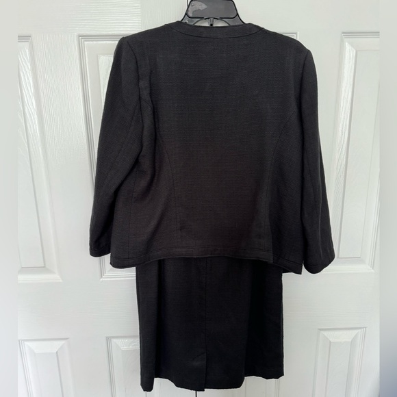 Banana Republic Tweed Dress with Matching Jacket - Picture 2 of 9